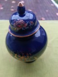 Urna decorativa din portelan japonez coblt