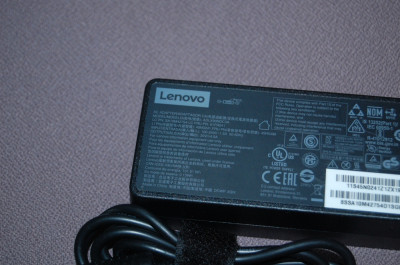 Incarcator laptop LENOVO 20W 90W 4.5A model ADLX90NDC3A mufa galbena patrata foto