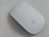 Apple Magic Mouse Model A1296, Wireless, Bluetooth, Multi-Touch, Baterii AA