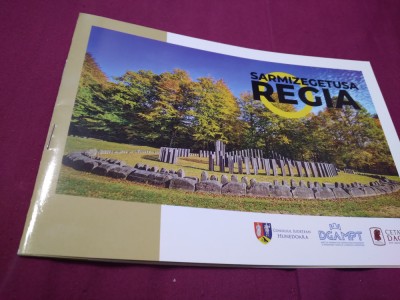 PLIANT/BROSURA SARMIZEGETUZA REGIA foto