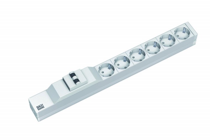 BM IT PDU power strip 6x sockets,1xMCB