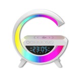 Cumpara ieftin Lampa de birou multifunctionala LED RGB, alba, cu incarcare wireless Qi, boxa Bluetooth, radio FM, ceas digital, alarma, USB, AUX si slot microSD
