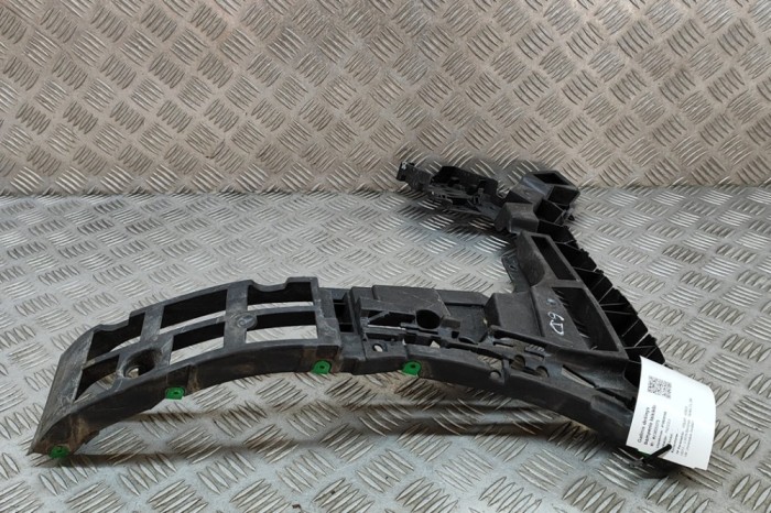 Suport bara de protecție dreapta spate VOLVO XC90 II 2019 OEM: 31407731 23825375