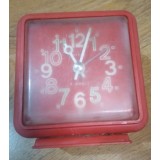 Ceas de masă plastic