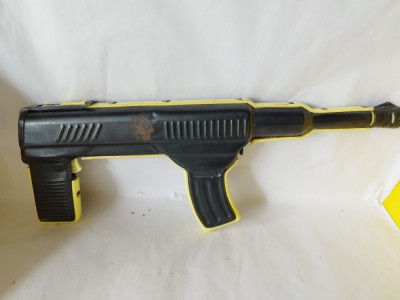 bnk jc URSS - Pistol mitraliera Zarnitsa - cu baterii - functional foto