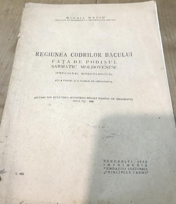 S. Carti Regaliste, Codrii Bacaului