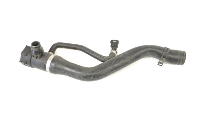 Furtun de lichid de răcire BMW 1 F20 2013 OEM: 7596832 13127772