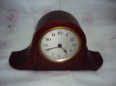 ceas de semineu Gustav Becker functional foto