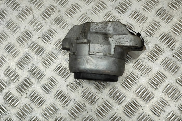 Suport motor st&acirc;nga PORSCHE PANAMERA 971 2018 OEM: 971199383A 30492286