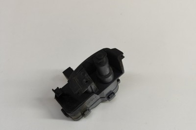 &amp;Icirc;ncuietoare capac rezervor VW SHARAN 7N1, 7N2 2011 OEM: 7N0810773A 30642547 foto