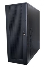 Carcasa second hand Chieftec Tower
