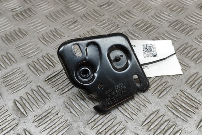 Zăvor de siguranță capota AUDI Q4 SUV F4B 2023 OEM: 81A823185A 28639002