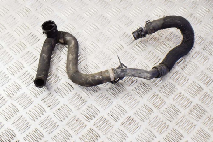 Furtun de lichid de răcire VW SHARAN 7N1, 7N2 2013 OEM: 7N0121070 11281196