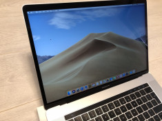 Macbook Pro 15 in garantie retina touchbar i7 RAM 16GB SSD 512 foto