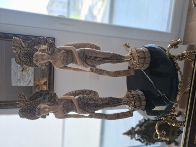 Statuiete din rasina ff frumoase foto