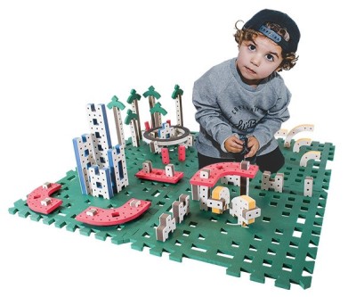 Baza pentru constructii cu blocuri de spuma, Bakoba foto