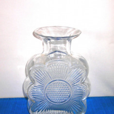 Vaza semicristal suflata in mulaj - Amuletti - design Tamara Aladin, Riihimaen