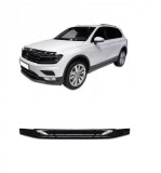 Cumpara ieftin Deflector Capota Premium VW Tiguan 2015-2023 - Protectie Pietricele si Insecte, Montaj Clipsuri, Material Flexibil, Capaeff