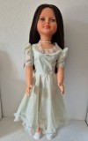 Papusa Aradeanca veche, Sanziana / Emilia, 75cm inaltime, hainele originale, par lung castaniu