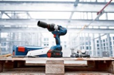 Bosch GDS 18V-1050 H Surubelnita cu impact cu 2 acumulatori Li-Ion, 18V, 8Ah, 1050Nm, prindere 3/4&quot; + L-BOXX - 4059952564678