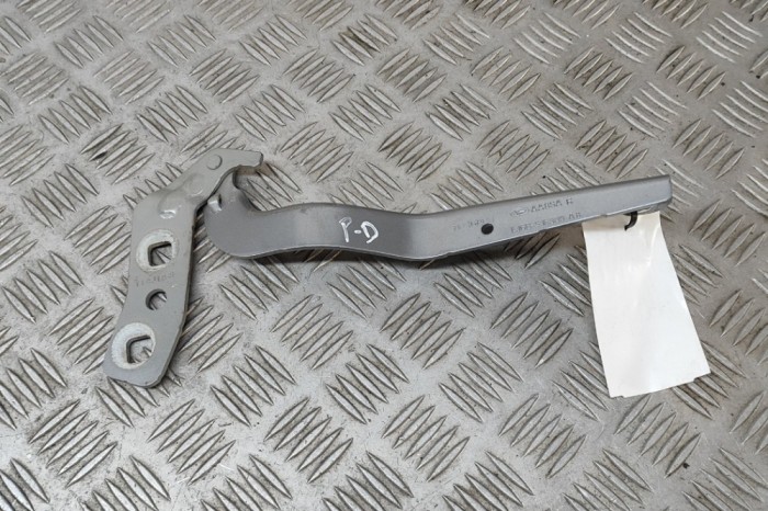 Balama capota dreapta față FORD KUGA III DFK 2024 OEM: LJ6B-S16300-AB 30982032