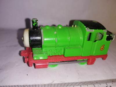 bnk jc Thomas si prietenii ERTL - locomotiva Percy foto