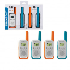 Aproape nou: Statie radio PMR portabila Motorola TALKABOUT T42 QUAD PACK set cu 4 b foto