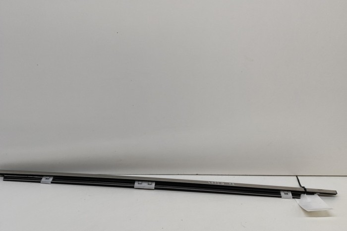 Chedar geam ușă st&acirc;nga față LEXUS RX _LA1_, _LH1_ 2022 OEM: 75720-0E170 27293560