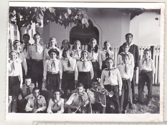 bnk foto Pionieri