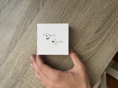 Air pods 4 foto