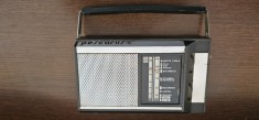 RADIO PESCARUS S , 6 TRANZISTOARE , FUNCTIONEAZA PE MEDII .