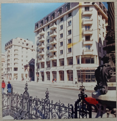 Bulevardul Nicolae Balcescu, Bucuresti// fotografie de presa anii &amp;#039;90-2000 foto
