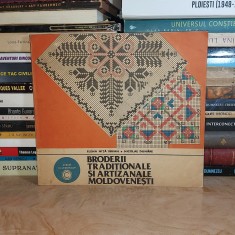 ELENA NITA IBRIAN - BRODERII TRADITIONALE SI ARTIZANALE MOLDOVENESTI , 1984 * foto