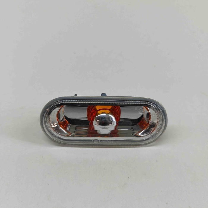 Semnalizare aripa dreapta față VW TRANSPORTER V T5 Furgon 2015 OEM: 7E0949117 | 22901664