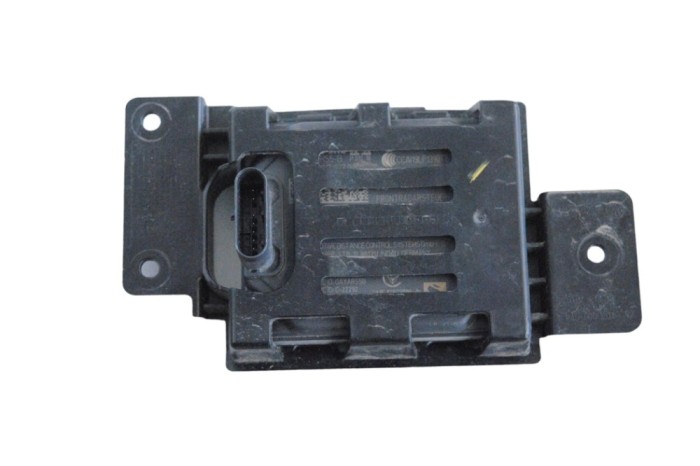 VW ID.3 E11 2021 OEM: 1EA907572,1EA907572G,10A907574 SKU: 24655120