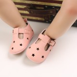 Pantofiori roz cu stelute decupate (Marime Disponibila: 9-12 luni (Marimea 20