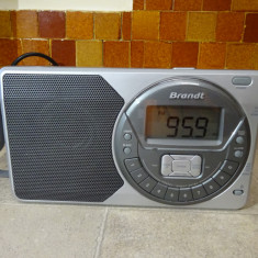 Aparat radio portabil multibanda BR200D FM/AM/US/Unde Lungi