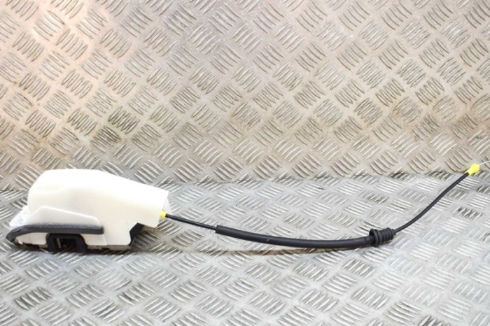 &Icirc;ncuietoare ușă st&acirc;nga spate TESLA MODEL 3 2022 OEM: 1500674-91-B 20295899