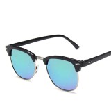 Cumpara ieftin Ochelari de soare unisex, SG046, Negru