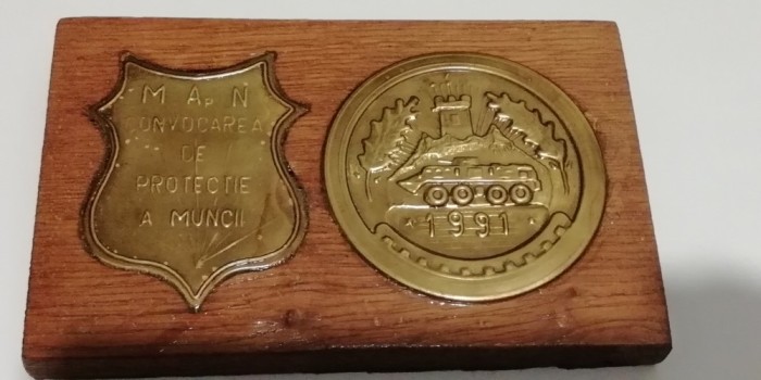 QW11 18 - Placheta - tematica militara - protectia muncii in armata romana