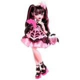 Monster High Papusa Draculaura Scary Sweet Birthday 1600