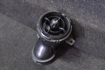 Gura de ventilație planșa de bord MINI COOPER R56 2009 OEM: 9254-01201-00RG23989 2037609 foto