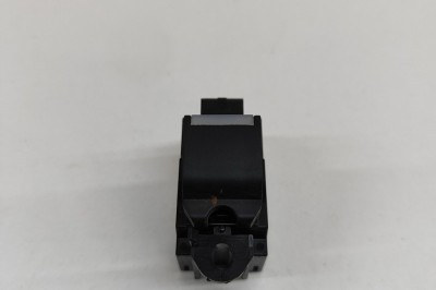 Buton geam ușă dreapta spate LAND ROVER RANGE ROVER VELAR L560 2020 OEM: FK72-14717-AB | 22312598 foto