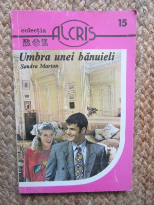 Umbra unei banuieli Sandra Marton foto