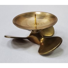 Suport din bronz pentru lumanare, Secol XX