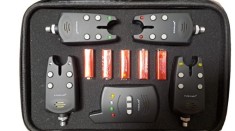 Set 4 avertizori cu statie Wind Blade si geanta de protectie