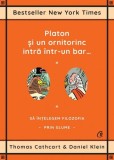 Platon şi un ornitorinc intră &icirc;ntr-un bar&hellip; - Paperback - Daniel Klein, Thomas Cathcart - Curtea Veche