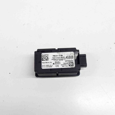 Modul de control presiune anvelope TESLA MODEL 3 2020 OEM: 1458965-00-A,A3C00046202-00 16048822 foto