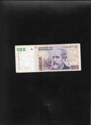 Argentina 100 pesos 2003(13) seria0768648 graffiti foto