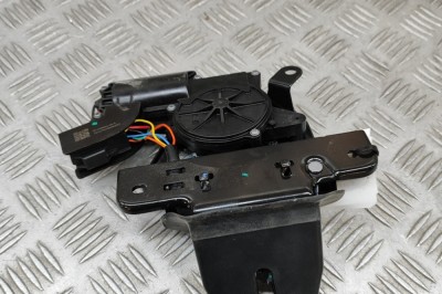 &amp;Icirc;ncuietoare haion TESLA MODEL Y 2022 OEM: 1500604-CN-B | 30463812 foto